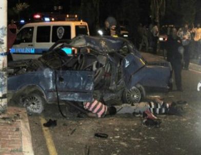 Izmir De Trafik Kazasi 2 Olu 1 Yarali Izmir Iline Bagli Menderes Ilcesi