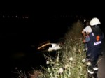 Adana’da Otomobil Sulama Kanalına Uçtu