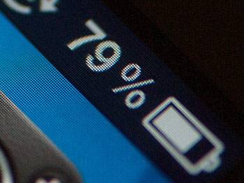 Cep'lerin pil sorunu endüstri doğurdu