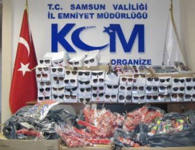 Samsun'da Gümrük Kaçağı Gözlük ve Saat Ele Geçti