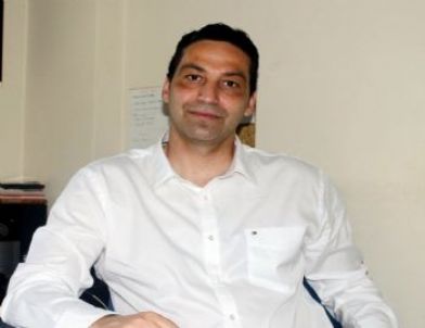 Sünnetsiz Erkeklerin Aids'e Yakalanma Riski 4 Kat Daha Fazla