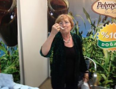 Düzce’nin Yeni Meşhuru, ‘Şeker Kamışı Pekmezi’