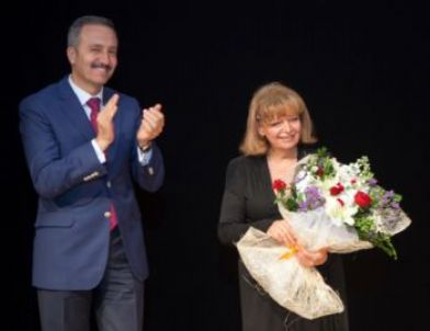 İdil Biret’ten Muhteşem Piyano Resitali