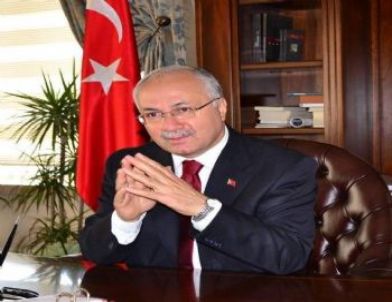 Manisa Valiliği’ne Abdurrahman Savaş Atandı