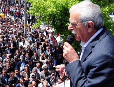 Türk, barış sürecinden Kılıçdaroğlu'nu eleştirdi