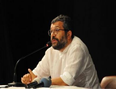 Soner Yalçın Alanya’da Okurlarıyla Buluştu