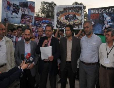 Suriyeliler'den Savaş Eylemi