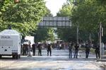 BELEDIYE OTOBÜSÜ - Beşiktaş’ta Polisin Göstericilere Müdahalesi Sürüyor