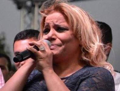 Kibariye Gözyaşlarını Tutamadı