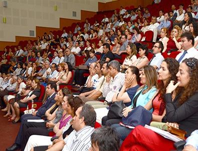 MEÜ'de Kaliteye Emek Verenler Ödüllendirildi