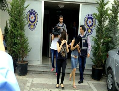 İzmit’te Fuhuş Operasyonu