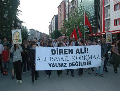 Gezi Parkı Eyleminde Yaralanan Üniversite Öğrencisi İçin Yürüyüş