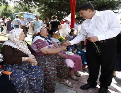 Konak’ta Sosyal Yardımda Altın Dönem