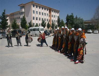 Kilis’te 31 Bin 915 Öğrenci Karne Aldı