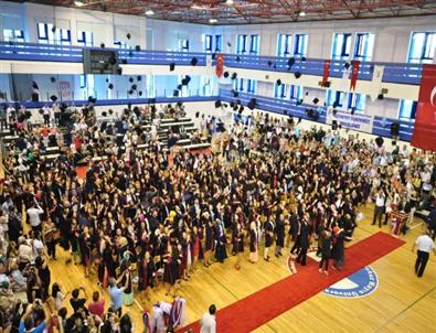 Sağlık Hizmetleri Meslek Yüksekokulu 550 Mezun Verdi