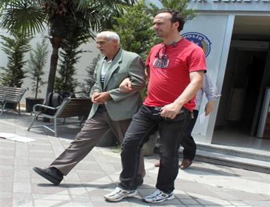 Oğlunu Bıçaklayan Babaya 5 Yıl Hapis