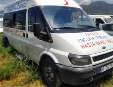 Söke’de Diyaliz Aracı İle İnsan Kaçakçılığına Jandarma Engeli