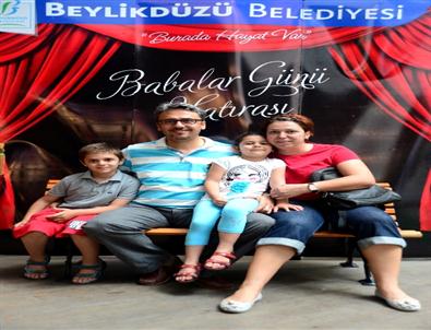 Babaların Mutluluğu Objektiflere Yansıdı