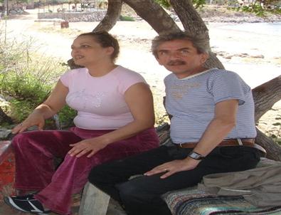 Gazeteci Osman Ülkü'nün Eşi Eczacı Mine Ülkü Yaşamını Yitirdi