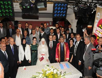 Mhp Lideri Bahçeli, Kırıkkale’de Nikah Şahidi Oldu