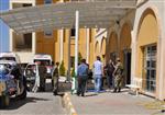 YARALI ASKER - Midyat'ta Kazara Yaralanan Asker Hastaneye Kaldırıldı