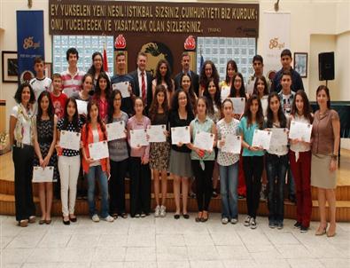 Ted Aliağa Koleji “Access Projesi” Mezunlarını Verdi