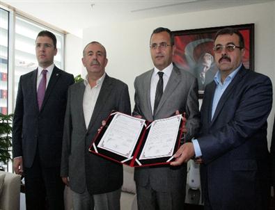 Babaları İçin Okul Yaptıracaklar