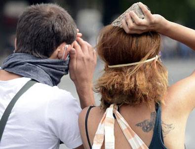 Ankara ve Adana yine karıştı