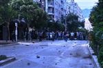 İzmir’de Taksim’e Destek Eyleminde Polisten Müdahale