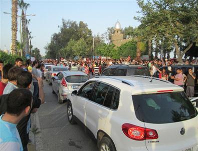 Mersin'de 'gezi Parkı' Protestoları Bugün De Devam Etti