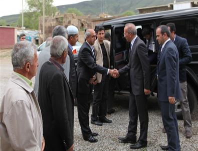 Bitlis Valisi Yurdakul'un Köy Gezileri