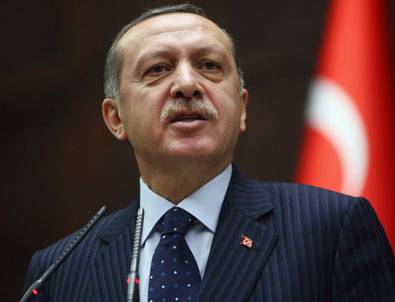 Başbakan Erdoğan'ın evine 3 bin kişiyle baskın