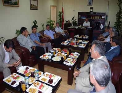 Muhtarlar, Belediye Başkanının Serbest Bırakılmasını İstedi