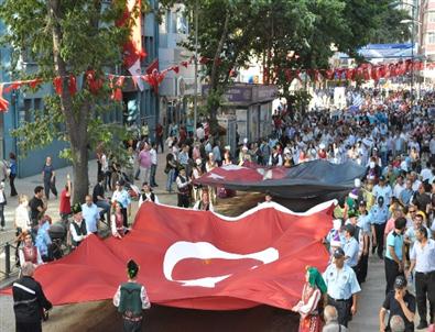 Zonguldak’ın 92. Yıldönümü Etkinlikleri Kortej Yürüyüşü İle Başladı