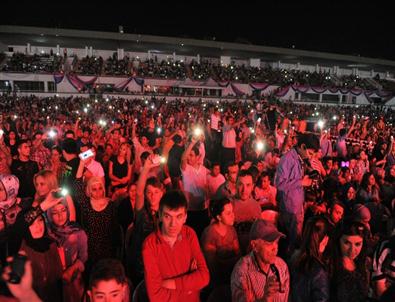 Festival’de 90’lara Yolculuk