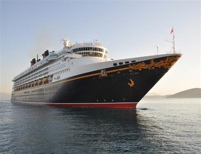 Harikalar Diyarı Dısnet Cruıse’un Tercihi Kuşadası Oldu