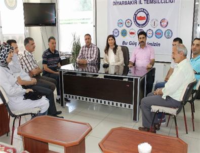 AK Parti Milletvekili Mine Lök Beyaz Muhtarların Sorunlarını Dinledi