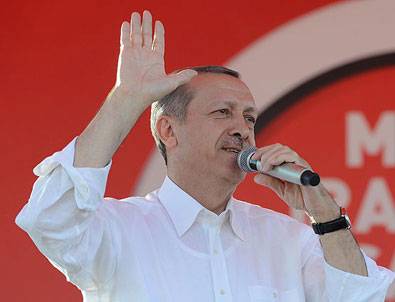 Erdoğan: Oyunu millet bozar, finali sandık yazar