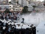 KIZILAY MEYDANI - Taksim müdahalesi dünya basınında