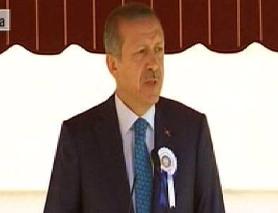 Başbakan Erdoğan: Polisimiz destan yazdı