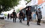 POLİS KÖPEĞİ - Roman Mahallesine Şafak Baskını