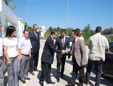 Vali, Tkdk’yı Ziyaret Etti