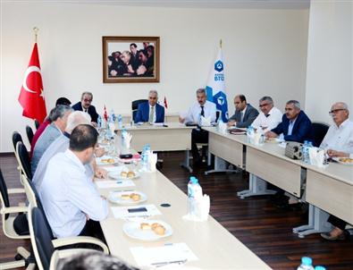 Adana Btü İş Adamlarıyla Buluştu