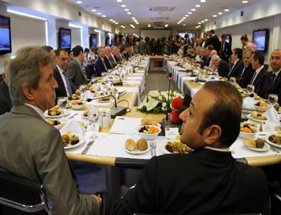 Bakan Bağış, Ab Büyükelçileriyle Çalışma Yemeğinde Buluştu