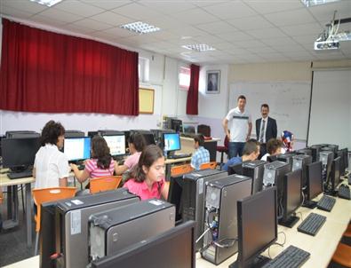 Çocuk Üniversitesi Derslere Başladı