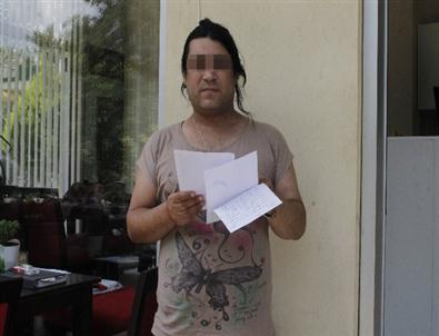 Selçuk'ta Yaşayan Eşcinsel Mahalle Baskısından Yakındı