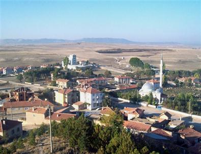 Karacaahmet Beldesi İhsaniye’ye Bağlanmayı Reddetli