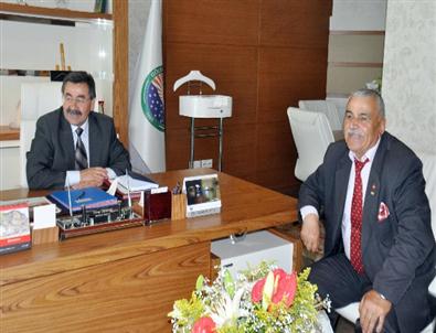 Çorumlu Aşıklardan Odabaşı'na Teşekkür