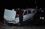 TREN İSTASYONU - Traktör İle Araç Kavşakta Çarpıştı: 2 Yaralı