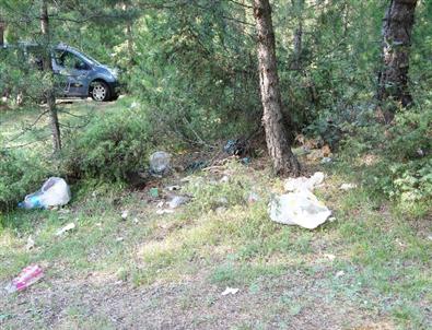 Piknik Alanları Çöplük Oldu